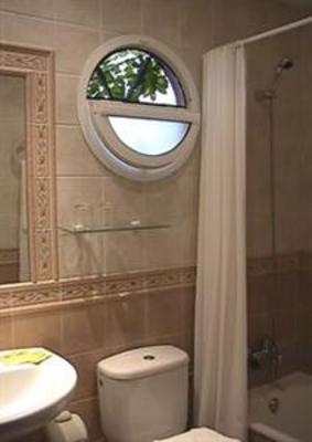 фото отеля Hostal Victoria