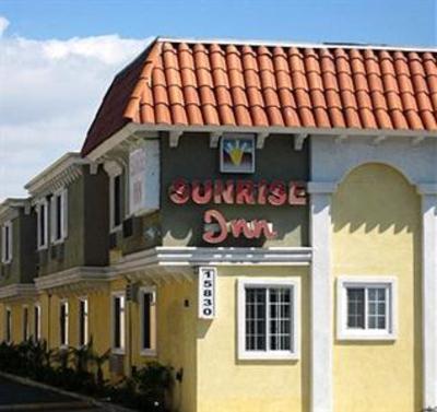 фото отеля Sunrise Inn Gardena