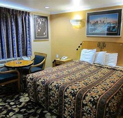 фото отеля Sunrise Inn Gardena