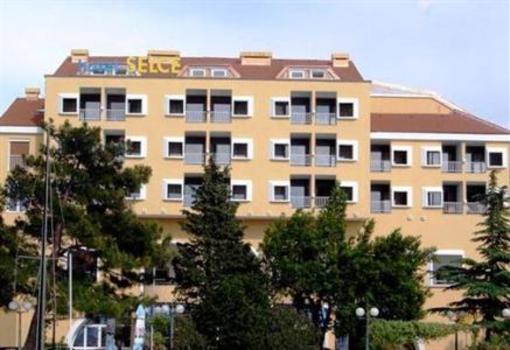 фото отеля Hotel Selce