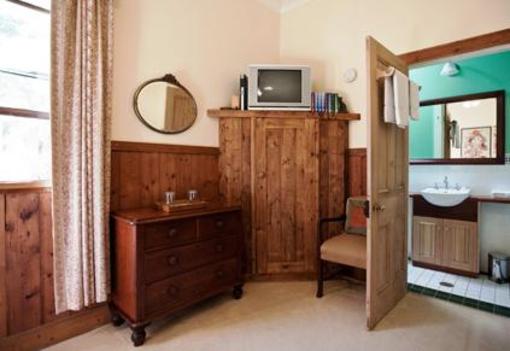 фото отеля Green Gables Bed and Breakfast