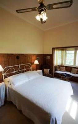 фото отеля Green Gables Bed and Breakfast