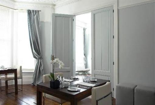 фото отеля Black Rock House