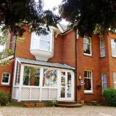 фото отеля Wimblehurst Hotel