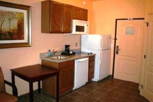 фото отеля Western Extended Stay Hotel Columbus (Nebraska)