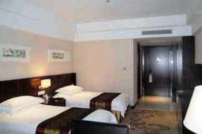 фото отеля Dongtai International Hotel