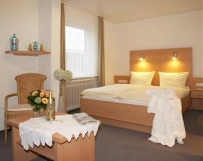 фото отеля Hotel Pellmuhle Jever