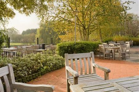 фото отеля Holiday Inn Stratford-upon-Avon
