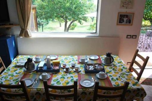 фото отеля Case Zuccaro Bed & Breakfast Trecastagni