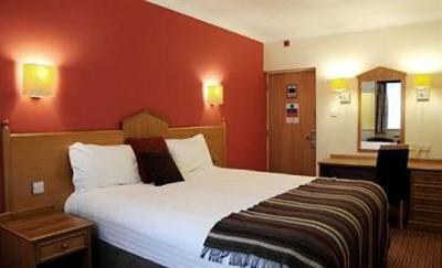 фото отеля De Vere Village Hotel Liverpool