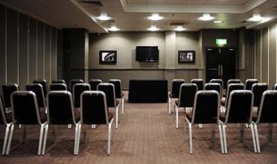 фото отеля De Vere Village Hotel Liverpool