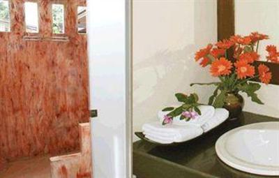 фото отеля Lanta Klong Nin Beach Resort