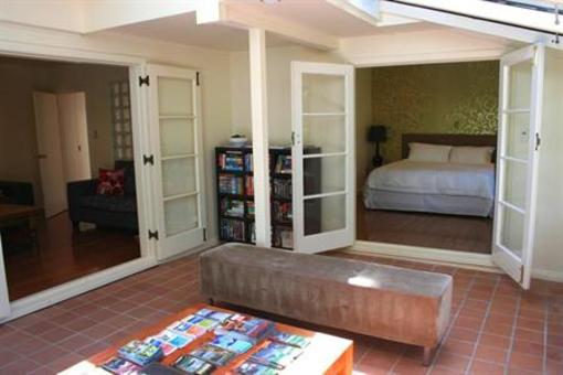 фото отеля The Woods Bed & Breakfast