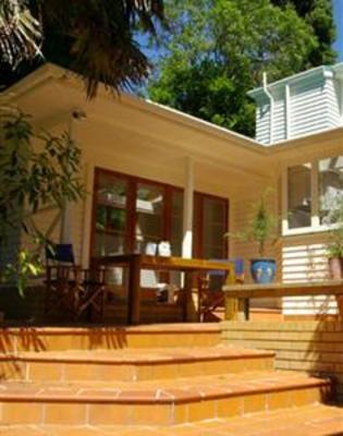 фото отеля The Woods Bed & Breakfast