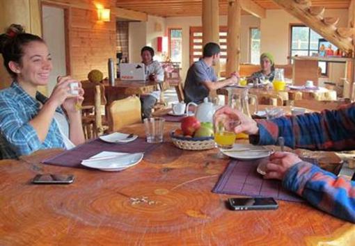 фото отеля Hostal Andes Pucon