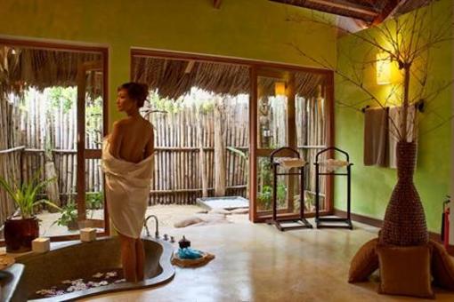 фото отеля Bai Tram Hideaway Resort