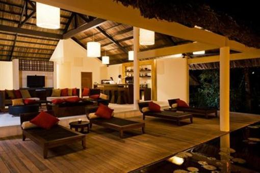 фото отеля Bai Tram Hideaway Resort