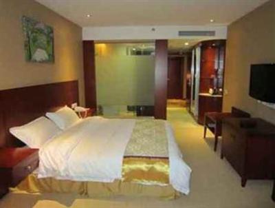 фото отеля Super 8 Quanzhou Xinchezhan