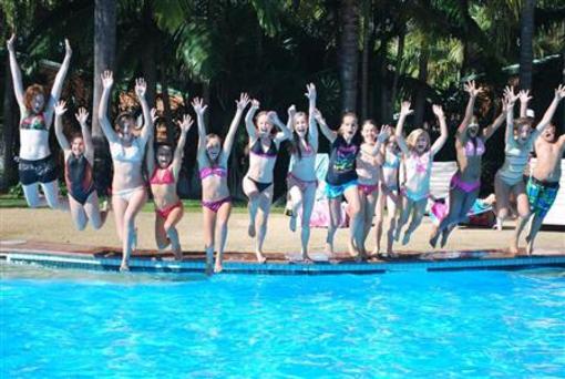 фото отеля Blue Dolphin Resort and Holiday Park