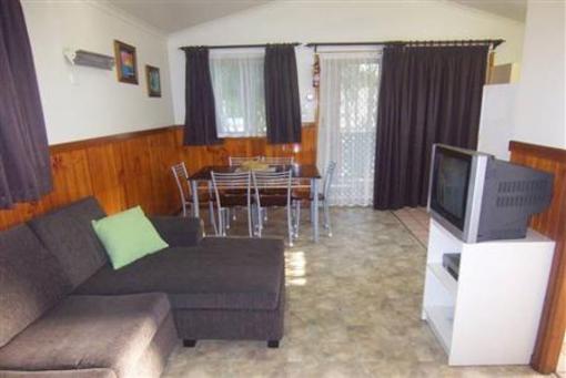 фото отеля Blue Dolphin Resort and Holiday Park