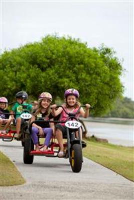 фото отеля Blue Dolphin Resort and Holiday Park