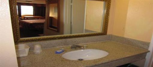 фото отеля Dynasty Inn Gardena