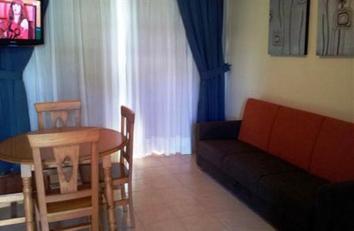 фото отеля Apartamentos Coral do Mar II