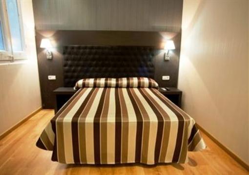 фото отеля Hostal Bcn 46