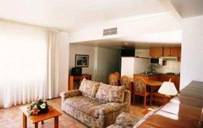 фото отеля Apartaments Beach & Golf Resort Pals