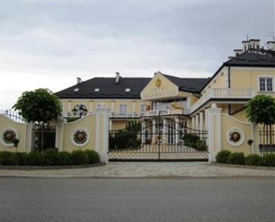фото отеля Hotel i Restauracja Imperium Rzeszow