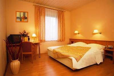фото отеля Hotel Schonsitz Konigswinter