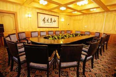 фото отеля Longquan Garden Hotel