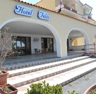 фото отеля Hotel Felix Calabria Tirrenica