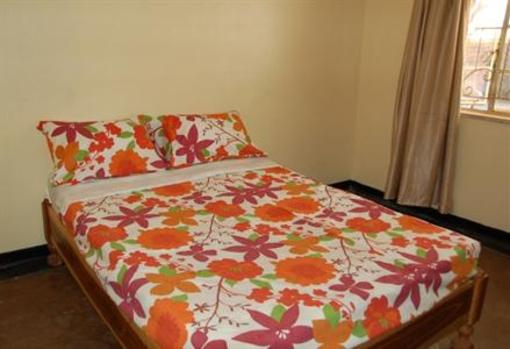 фото отеля Kalulu Backpackers Hostel