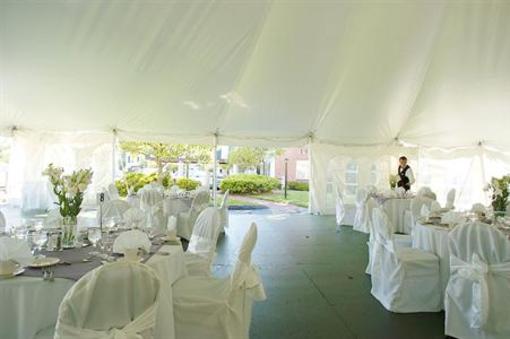 фото отеля Westford Regency Inn