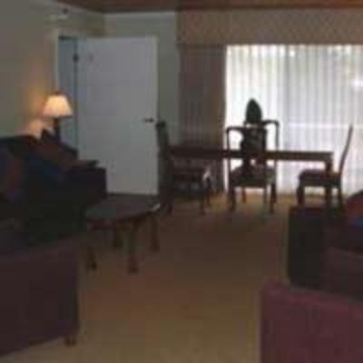 фото отеля Quality Inn Manchester Airport