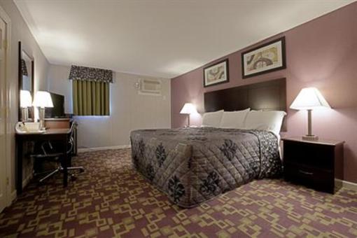 фото отеля Americas Best Value Inn Holyoke