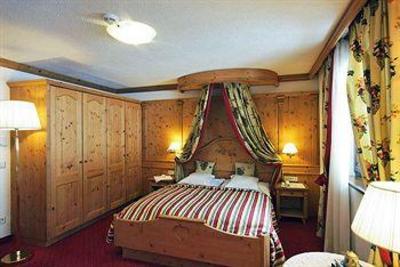 фото отеля Hotel Kolfuschgerhof Corvara in Badia