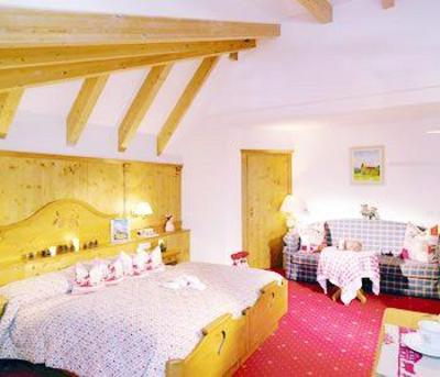 фото отеля Hotel Kolfuschgerhof Corvara in Badia