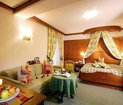фото отеля Hotel Kolfuschgerhof Corvara in Badia