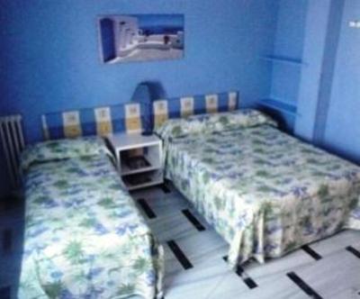 фото отеля Hostal Arrate