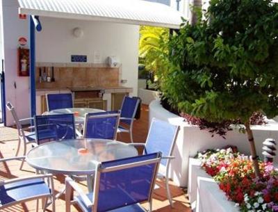 фото отеля Surfers Beach Resort 2