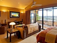 Romantic Getaways & Riverview Rise Retreats