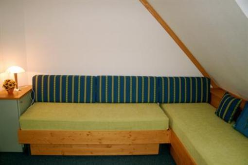 фото отеля Saint Hubert Hotel Eguisheim