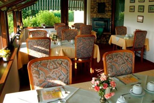 фото отеля Saint Hubert Hotel Eguisheim