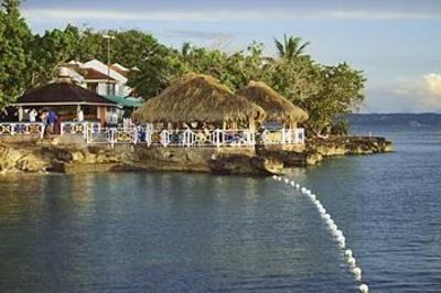 фото отеля Point Village Resort Negril