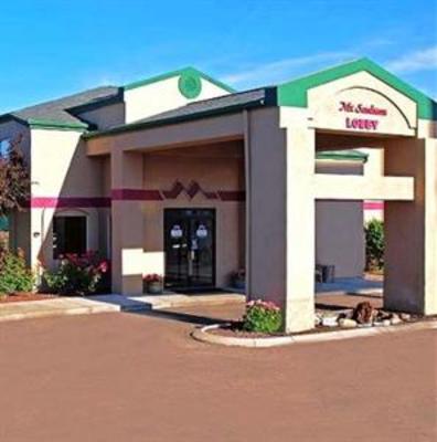 фото отеля Mr. Sandman Inn & Suites