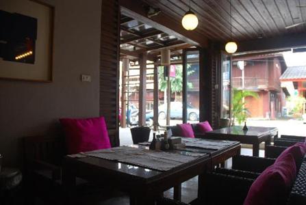 фото отеля LiLu Hotel