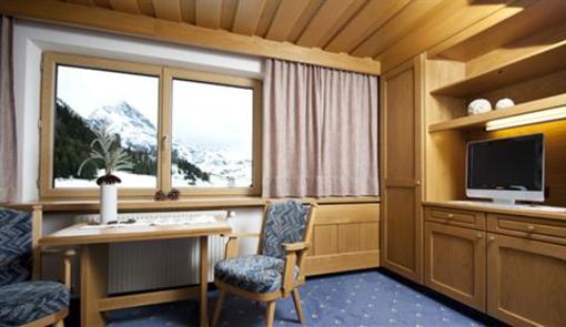 фото отеля Hotel Alpina Galtur
