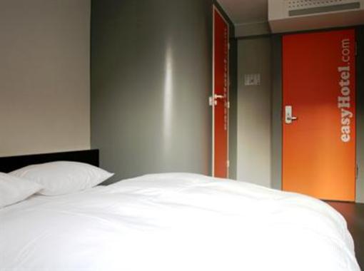 фото отеля EasyHotel Zurich